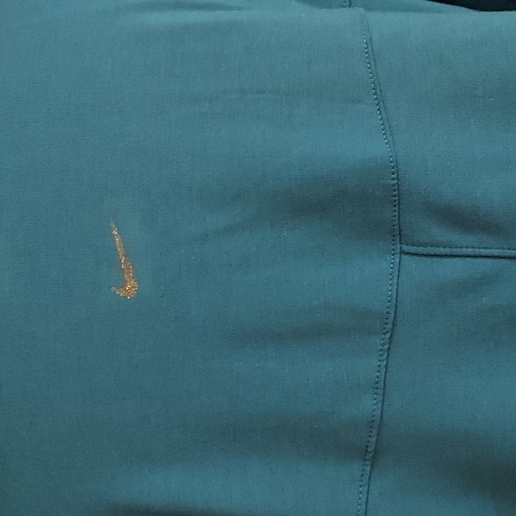 Nike - Picture 5 of 16